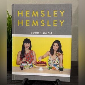Good + Simple Hardcover by Hemsley Cookbook Jasmine Hemsley  351 pages